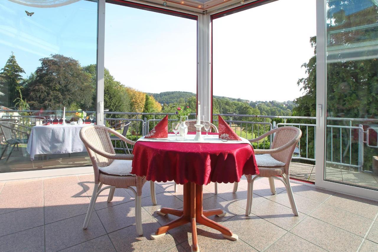 Hotel Schinderhannes Weiskirchen Exteriör bild