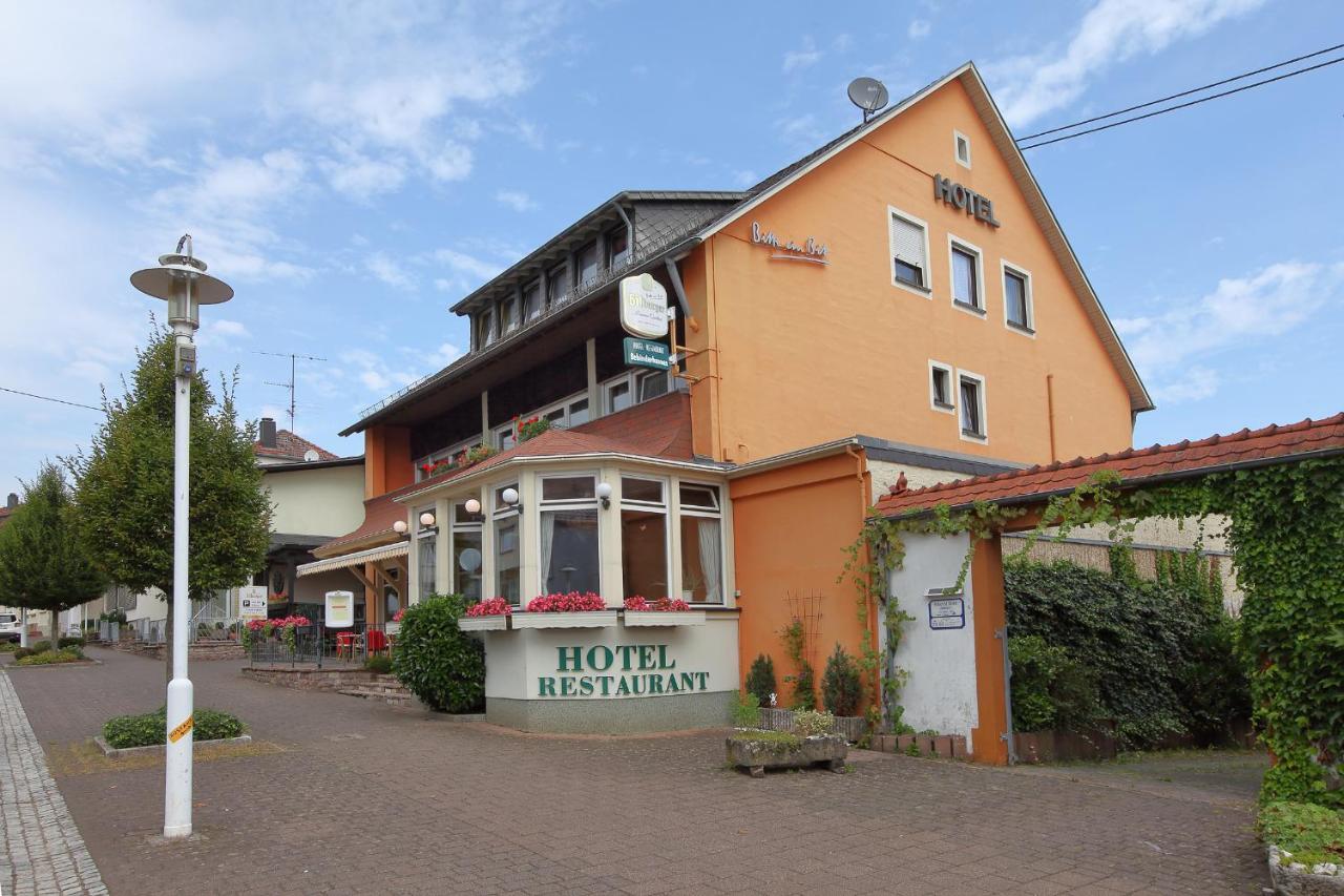 Hotel Schinderhannes Weiskirchen Exteriör bild