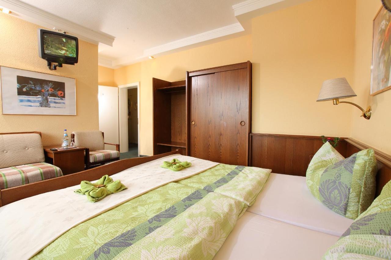 Hotel Schinderhannes Weiskirchen Exteriör bild