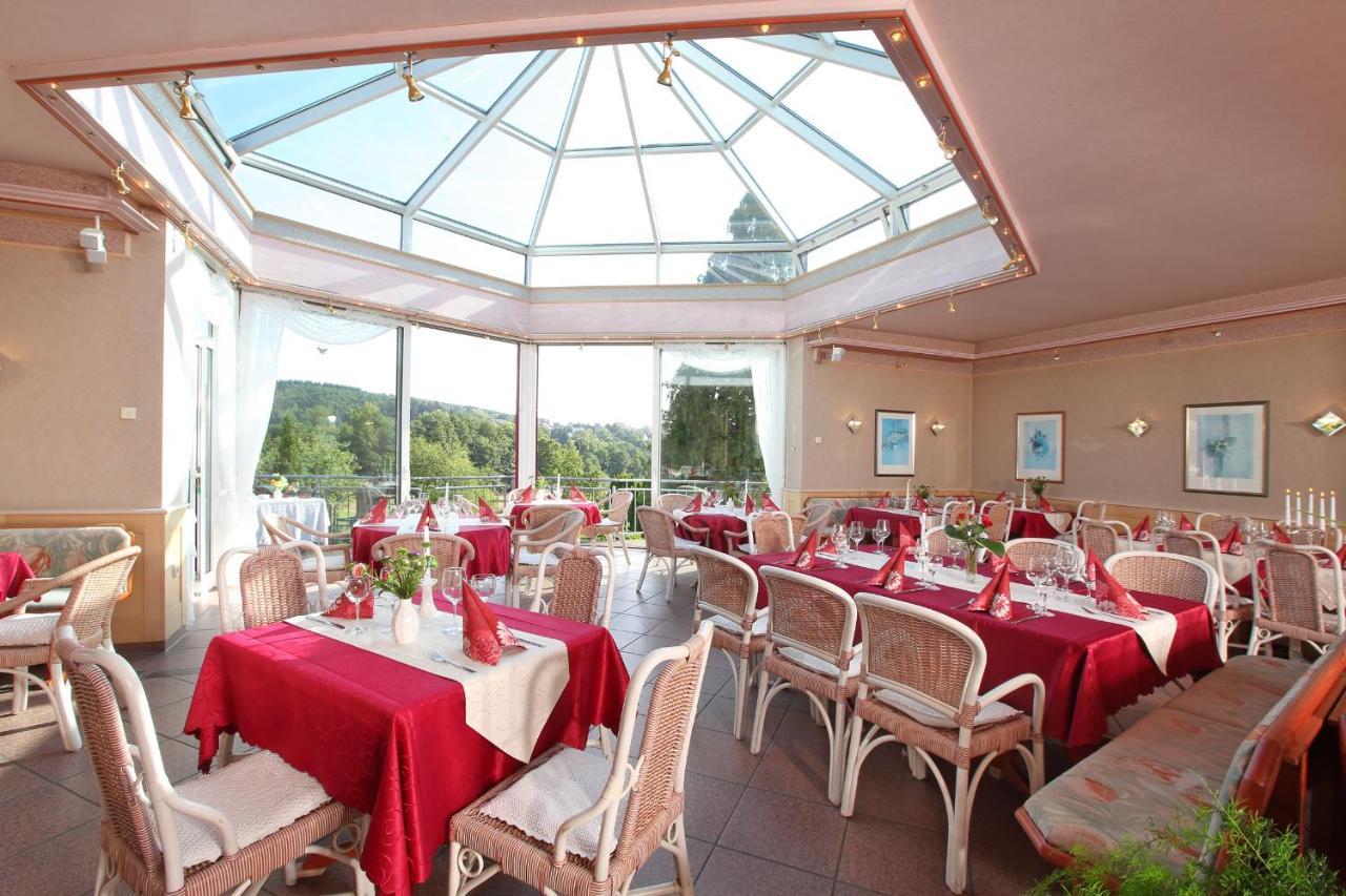 Hotel Schinderhannes Weiskirchen Exteriör bild