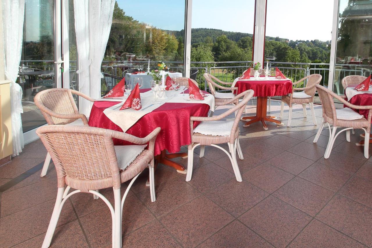 Hotel Schinderhannes Weiskirchen Exteriör bild