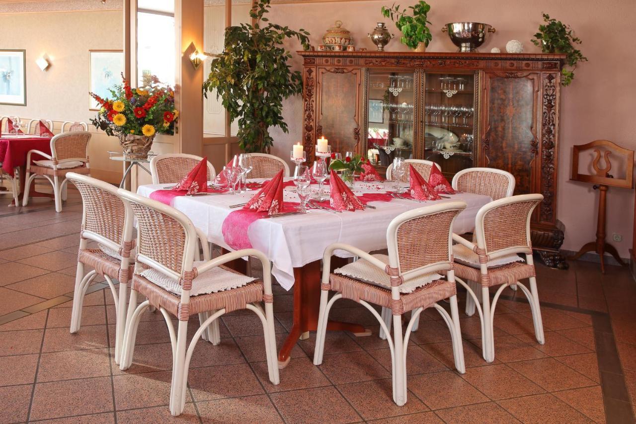 Hotel Schinderhannes Weiskirchen Exteriör bild